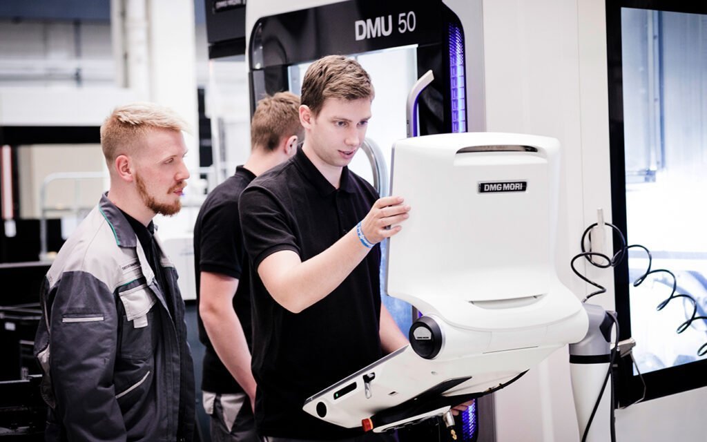the 5 common mistakes found in most cnc programs